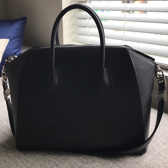 Givenchy Antigone Medium Satchel - Picture 2 of 4